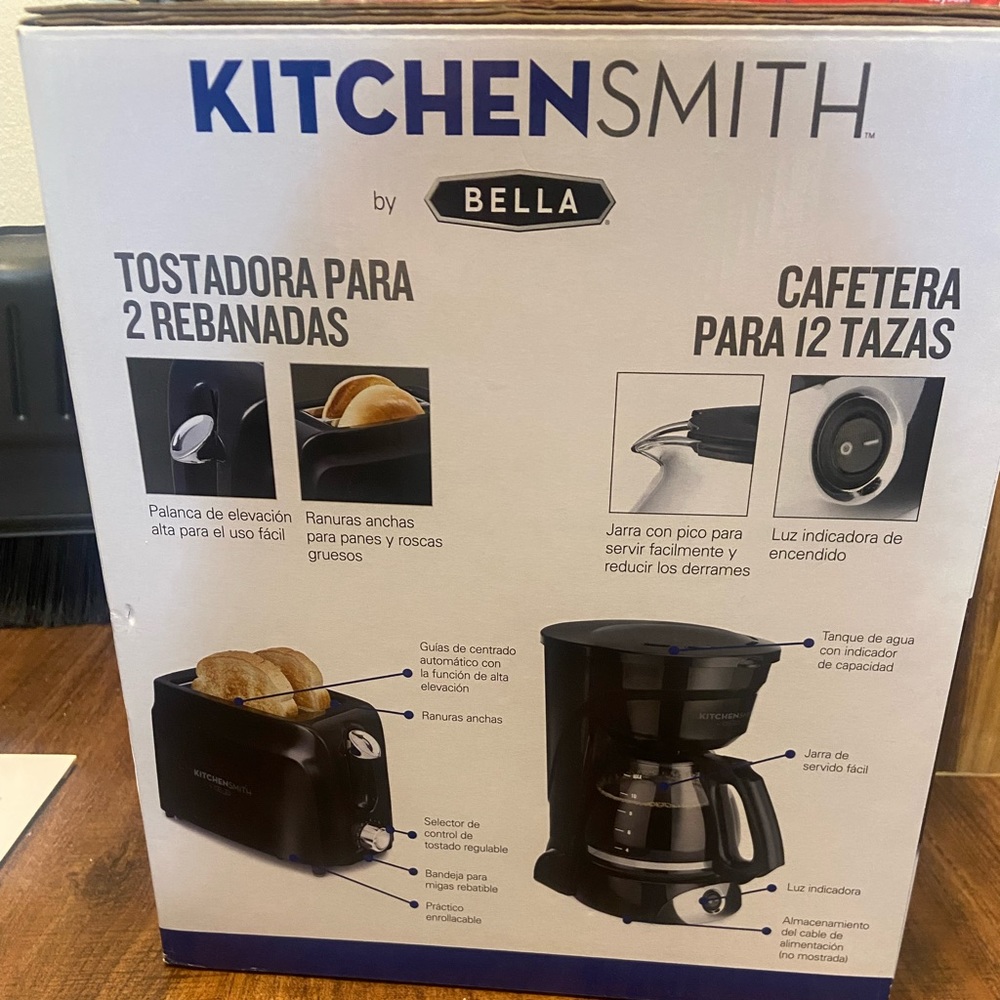 BNWB Kitchensmith by Bella black 2 slice toaster and 12 cup coffee maker set